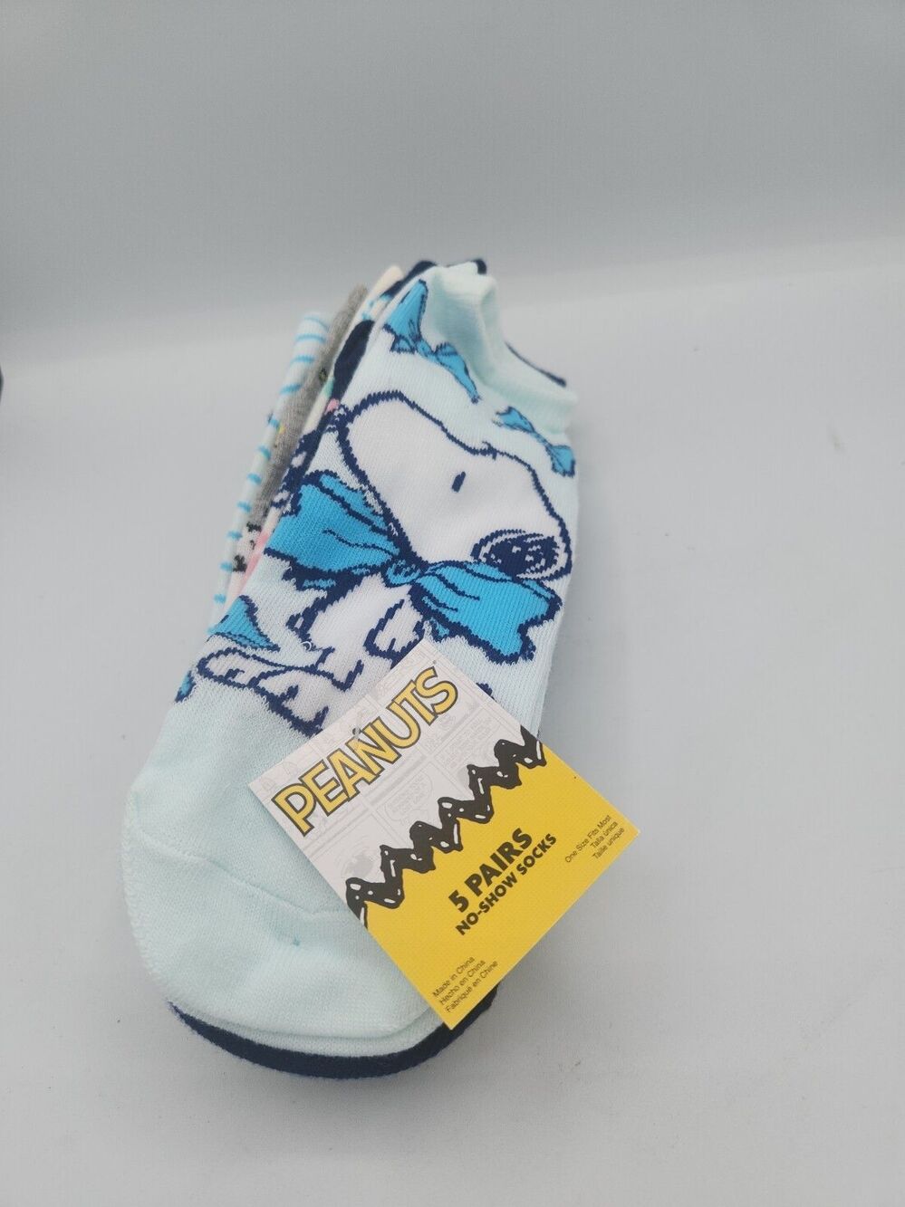 New Peanuts Ladies 5 Pair No Show Socks Snoopy Woodstock Bows